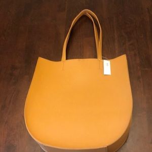 Old navy hand bag